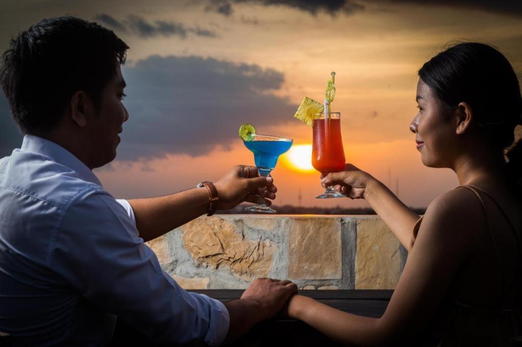 The Grand Cyclo Boutique Suite & Spa Siem Reap Exterior foto